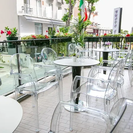 Nuovo Giardino 3* Rímini